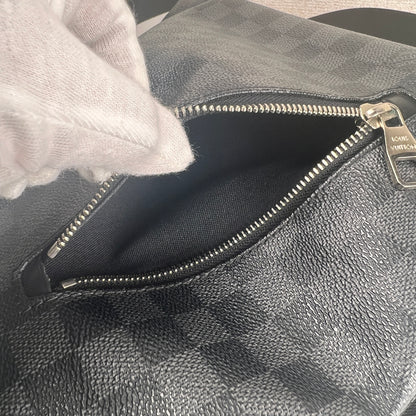 Louis Vuitton Black Handle Bags A-16843