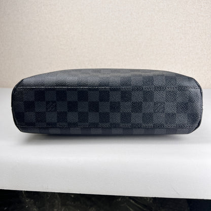 Louis Vuitton Black Handle Bags A-16843