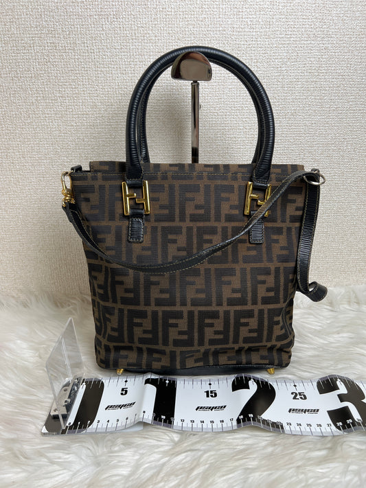 Fendi Black Tote Bags A-16848
