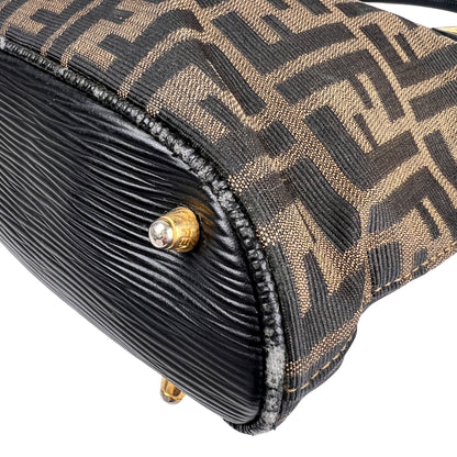 Fendi Black Tote Bags A-16848
