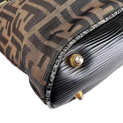 Fendi Black Tote Bags A-16848