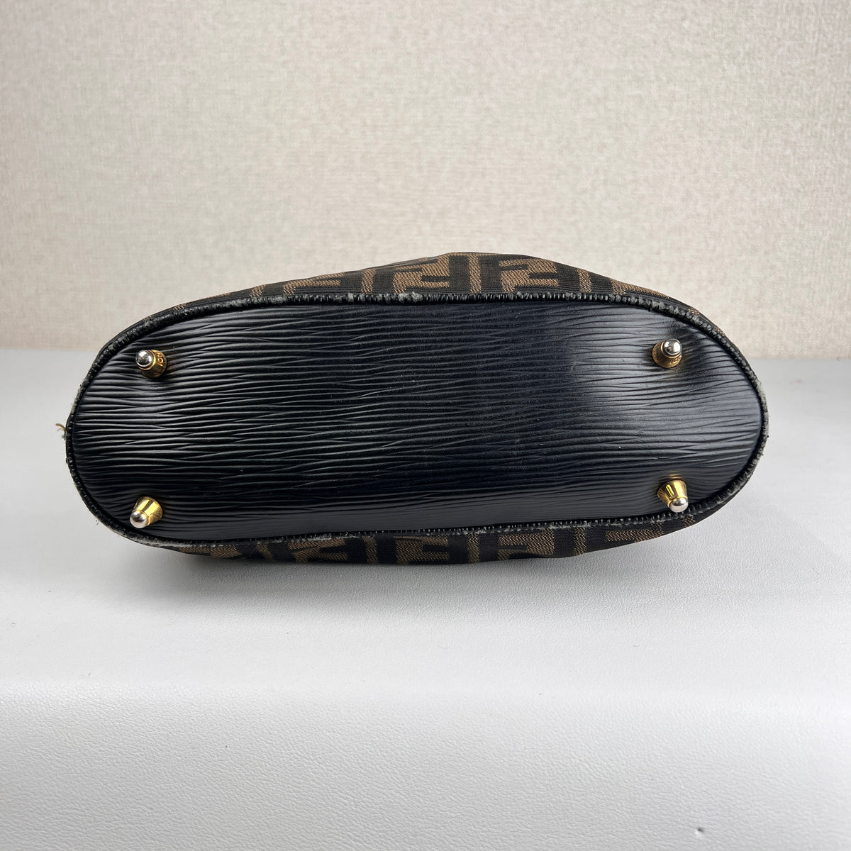Fendi Black Tote Bags A-16848
