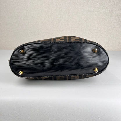 Fendi Black Tote Bags A-16848