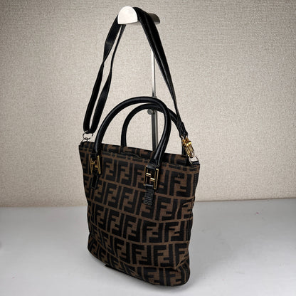 Fendi Black Tote Bags A-16848