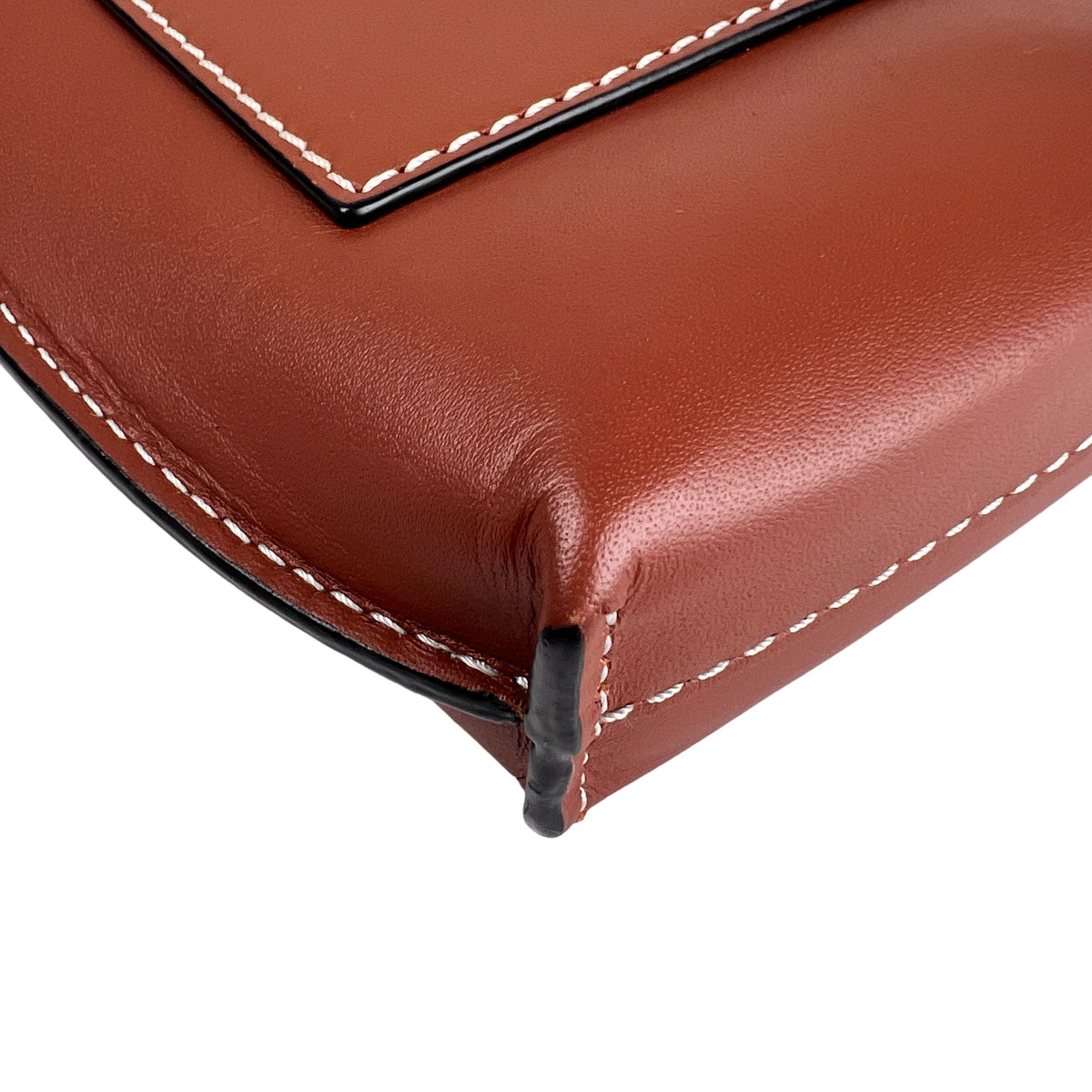 Loewe Brown Shoulder Bags A-16855