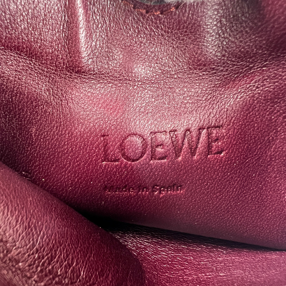 Loewe Brown Shoulder Bags A-16855