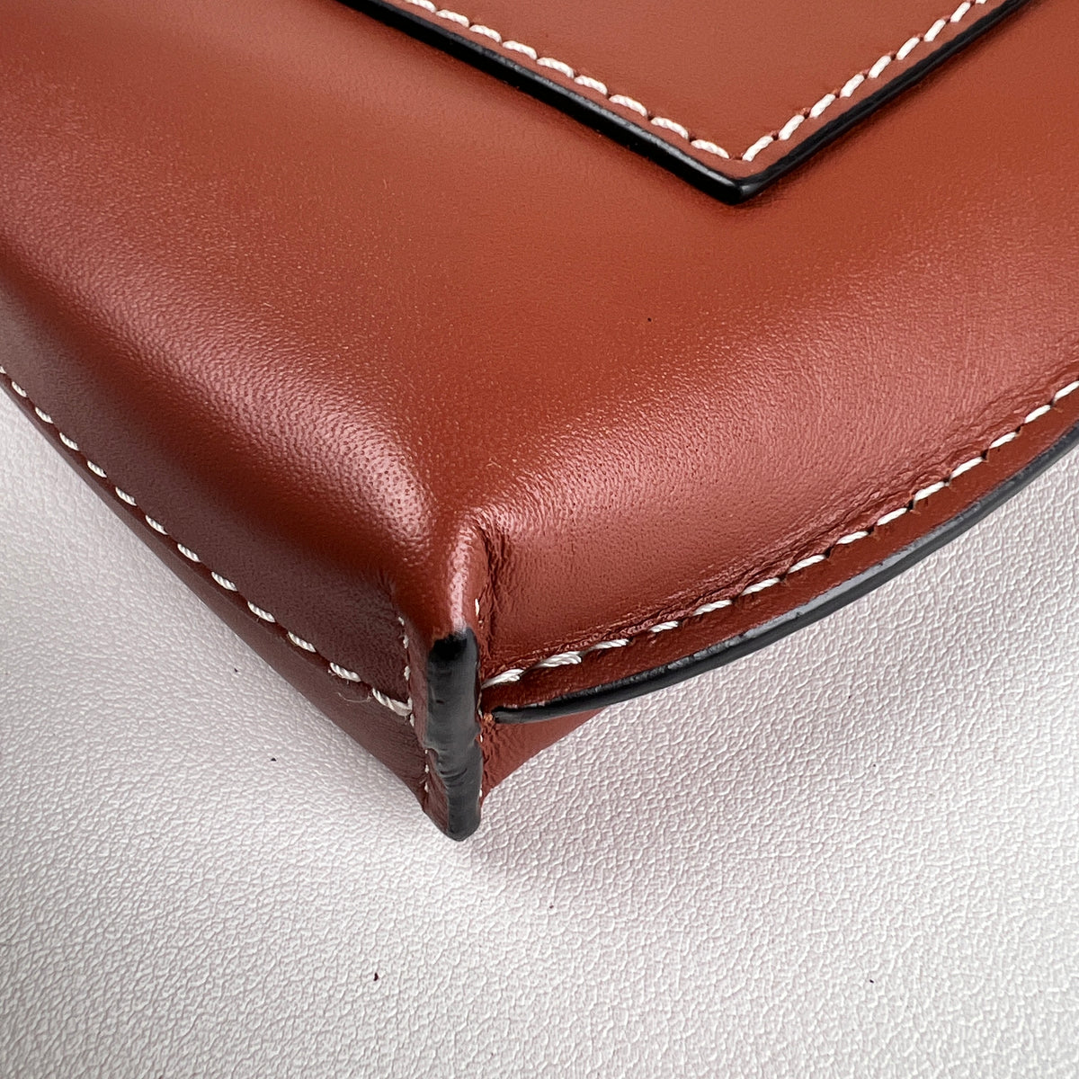 Loewe Brown Shoulder Bags A-16855