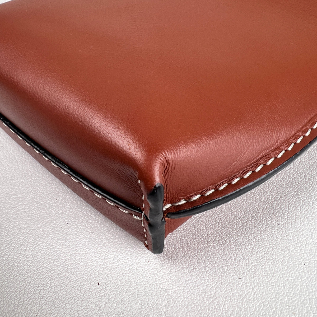 Loewe Brown Shoulder Bags A-16855