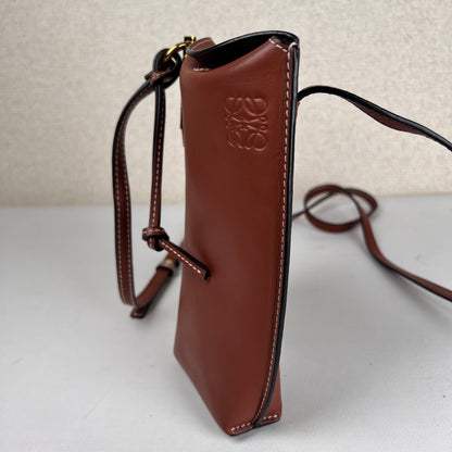 Loewe Brown Shoulder Bags A-16855