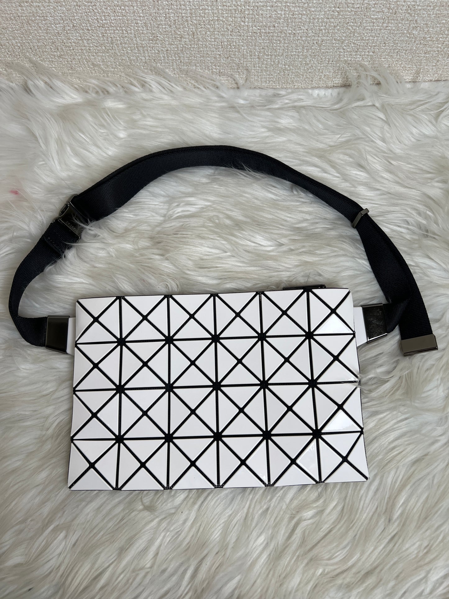 Other White Shoulder Bags A-16858