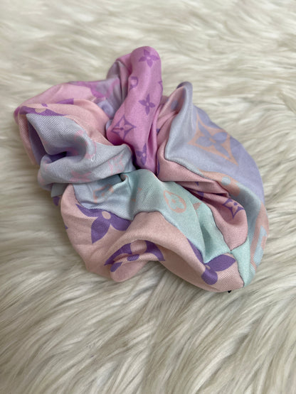 Louis Vuitton Pink Scarves A-16867