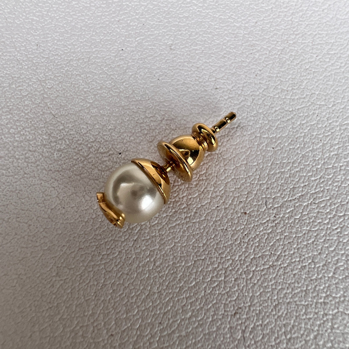 Dior Gold Earrings A-16888