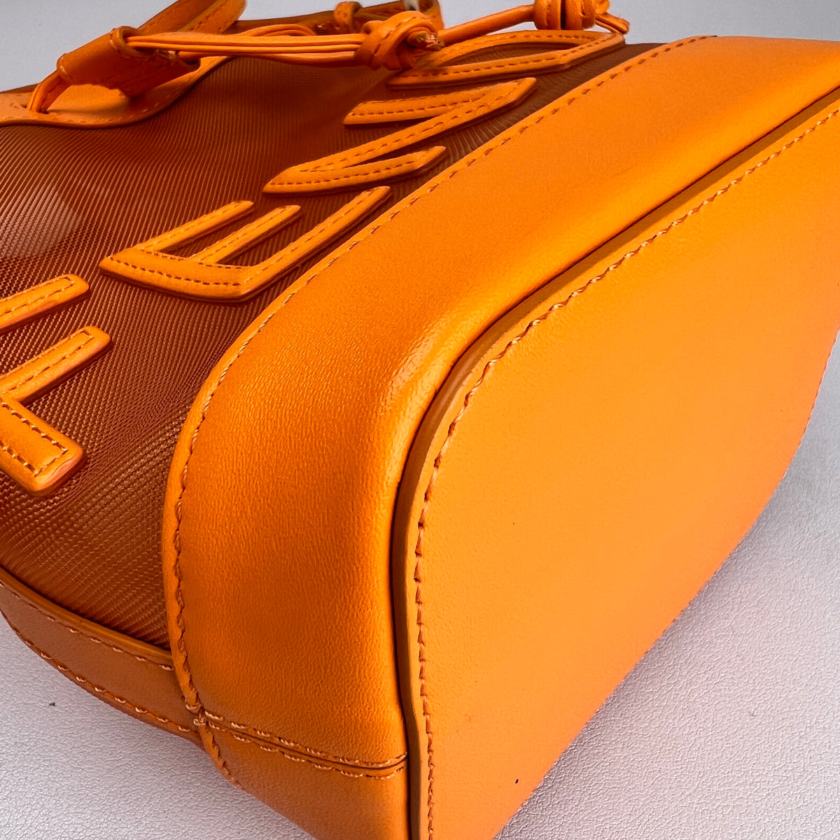 Fendi Orange Shoulder Bags A-16908