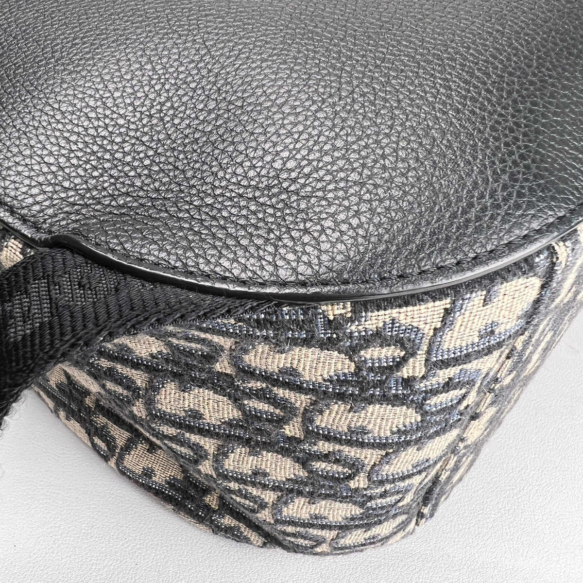 Dior Navy Backpacks A-16910