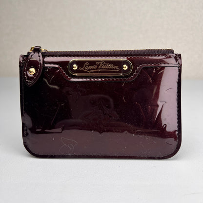 Louis Vuitton Bordeaux Wallets A-16911