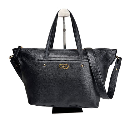 Ferragamo Black Shoulder Bags A-16913