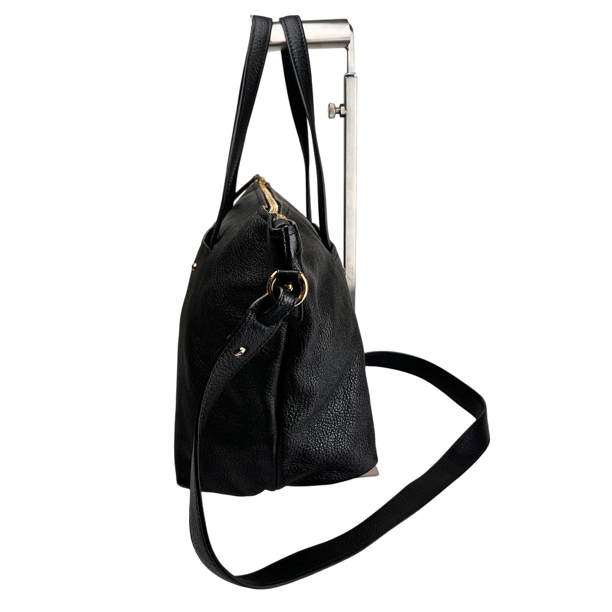 Ferragamo Black Shoulder Bags A-16913