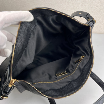 Ferragamo Black Shoulder Bags A-16913