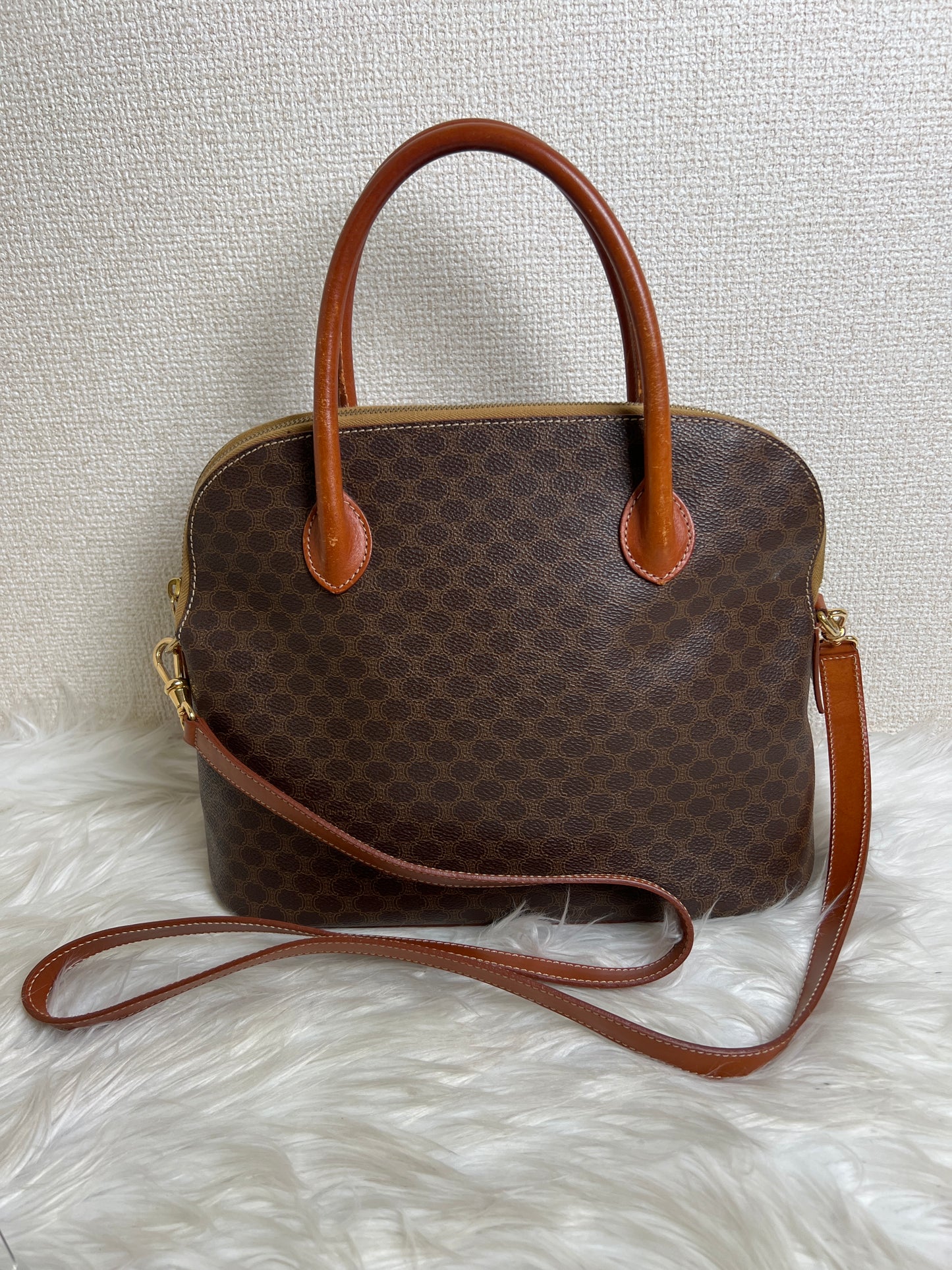 Celine Brown Shoulder Bags A-16916