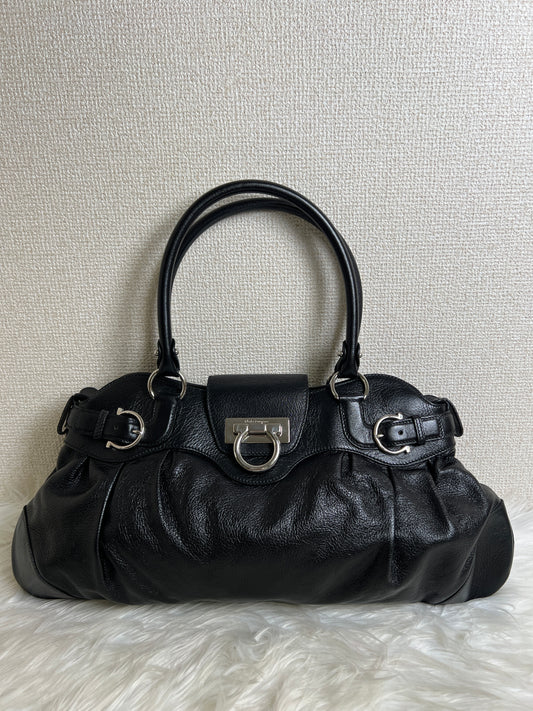 Ferragamo Black Handle Bags A-16918