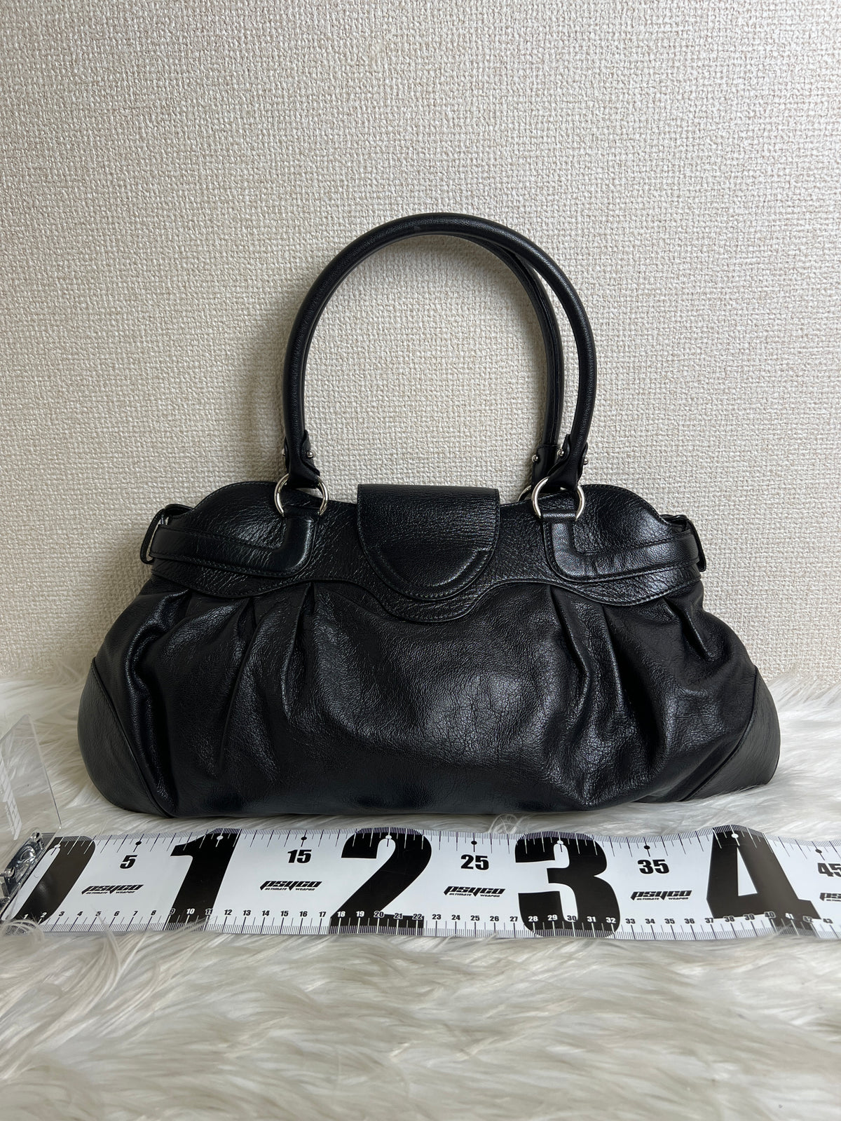 Ferragamo Black Handle Bags A-16918