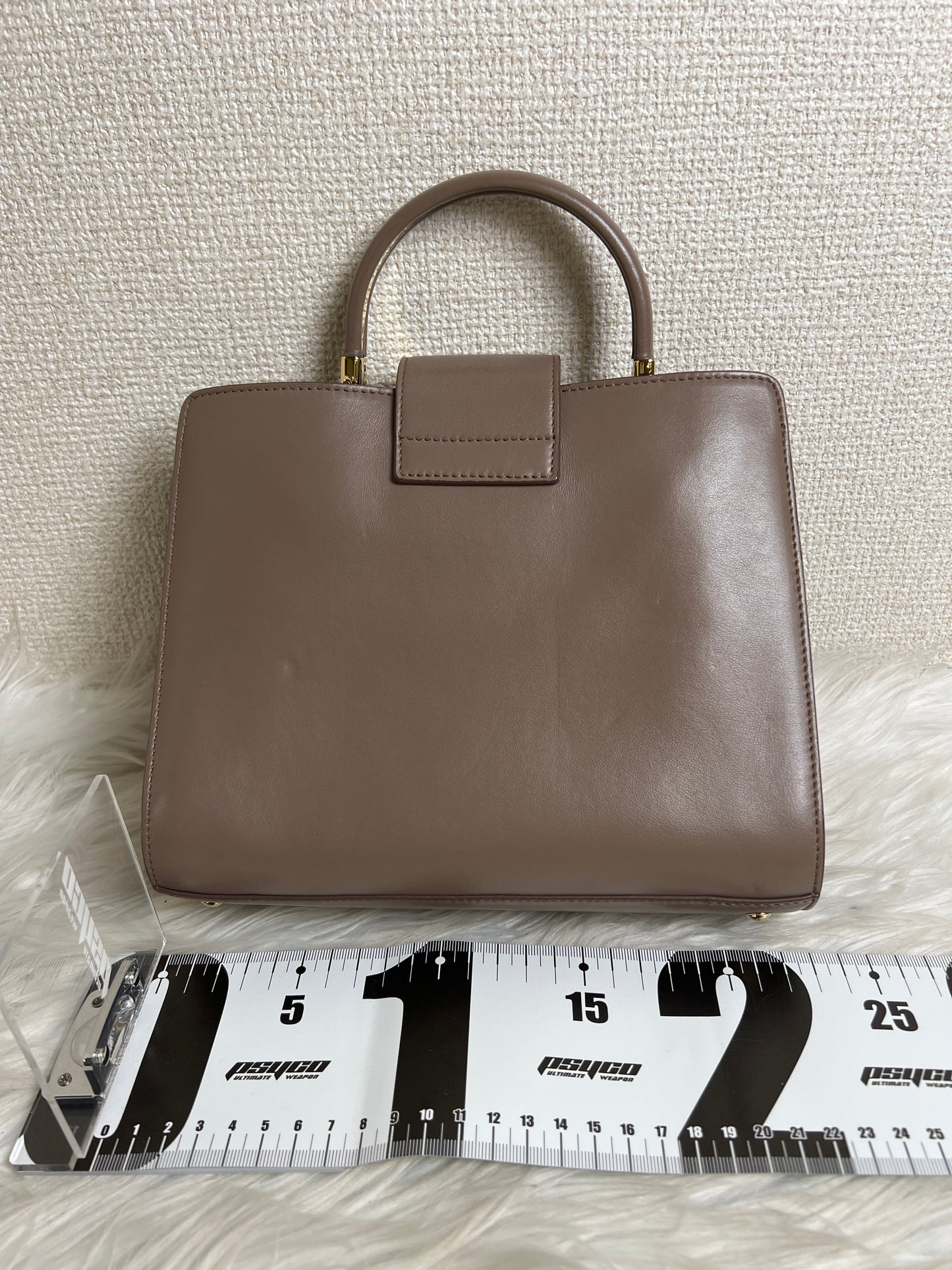 Ferragamo Beige Handle Bags A-16923