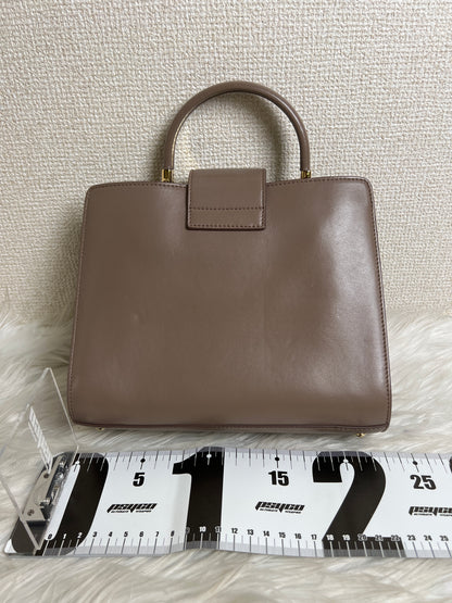 Ferragamo Beige Handle Bags A-16923