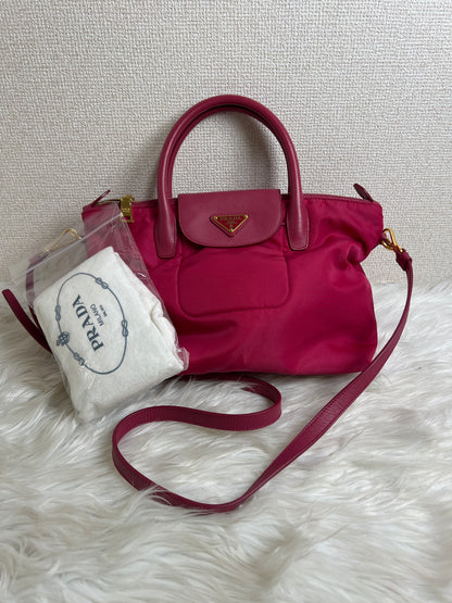 Prada Pink Shoulder Bags A-16928