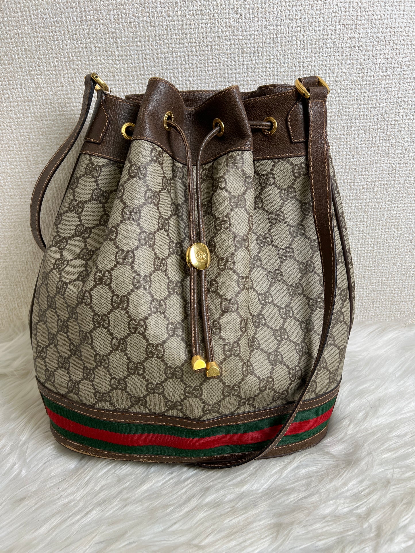 Gucci Brown Shoulder Bags A-16938