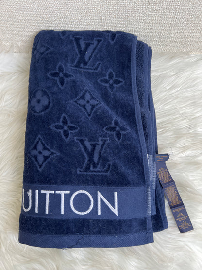 Louis Vuitton Navy Small goods A-16939