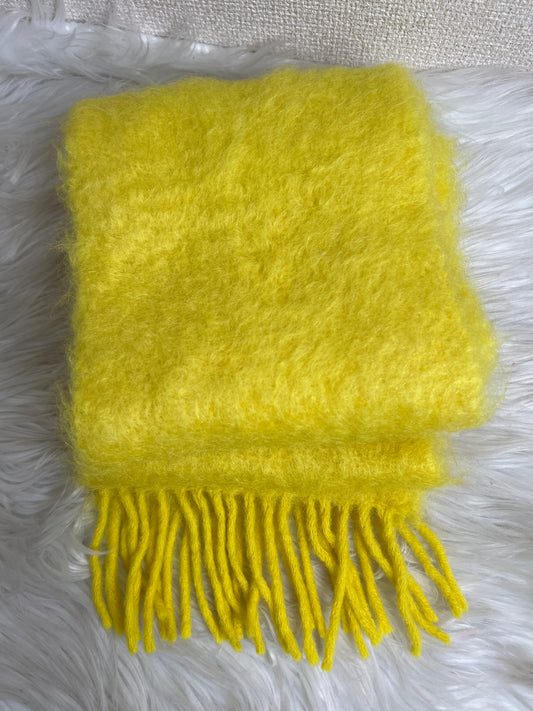 Loewe Yellow Scarves A-16942