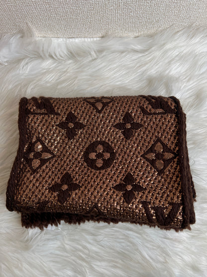 Louis Vuitton Brown Scarves A-16959