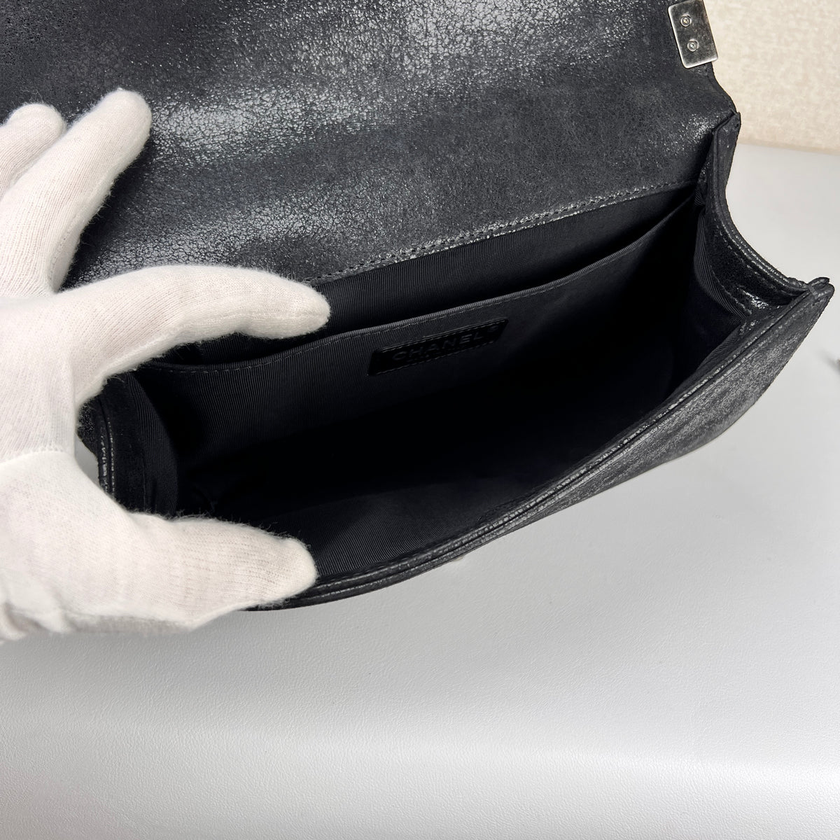 Chanel Black Shoulder Bags A-16965