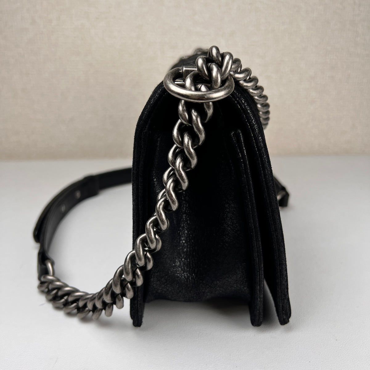 Chanel Black Shoulder Bags A-16965