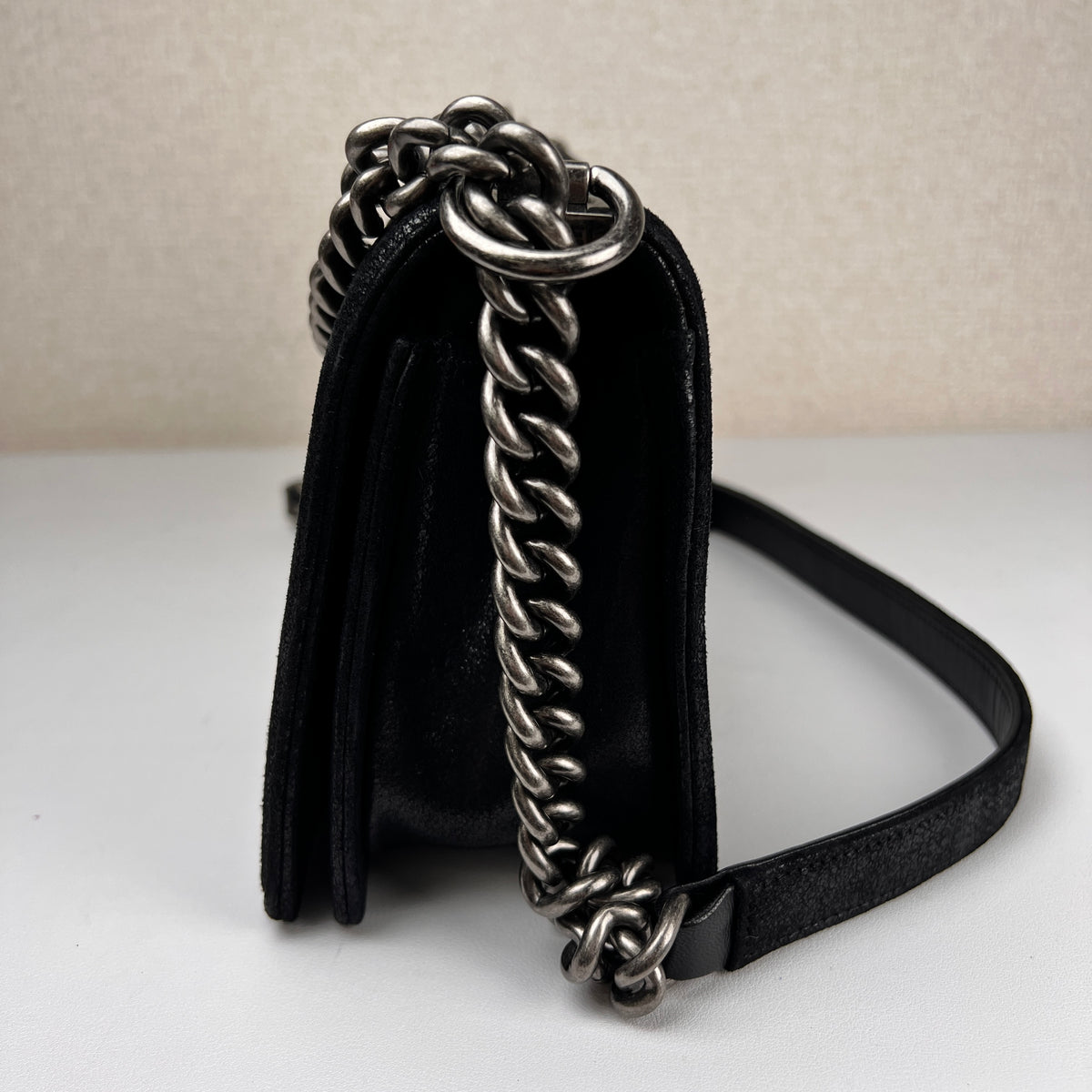 Chanel Black Shoulder Bags A-16965