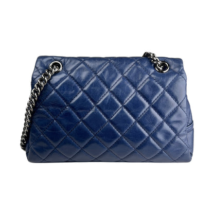 Chanel Navy Shoulder Bags A-16968