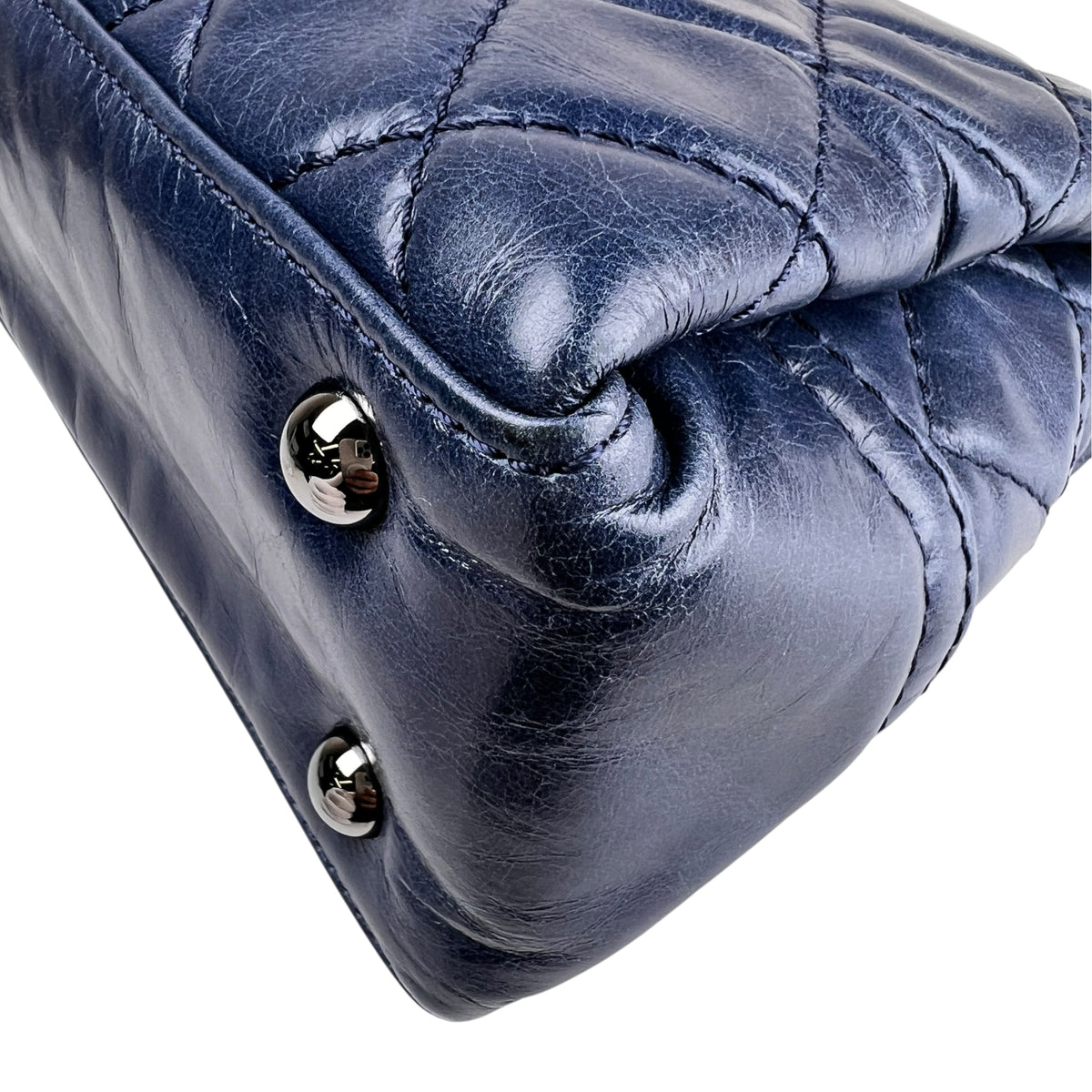 Chanel Navy Shoulder Bags A-16968