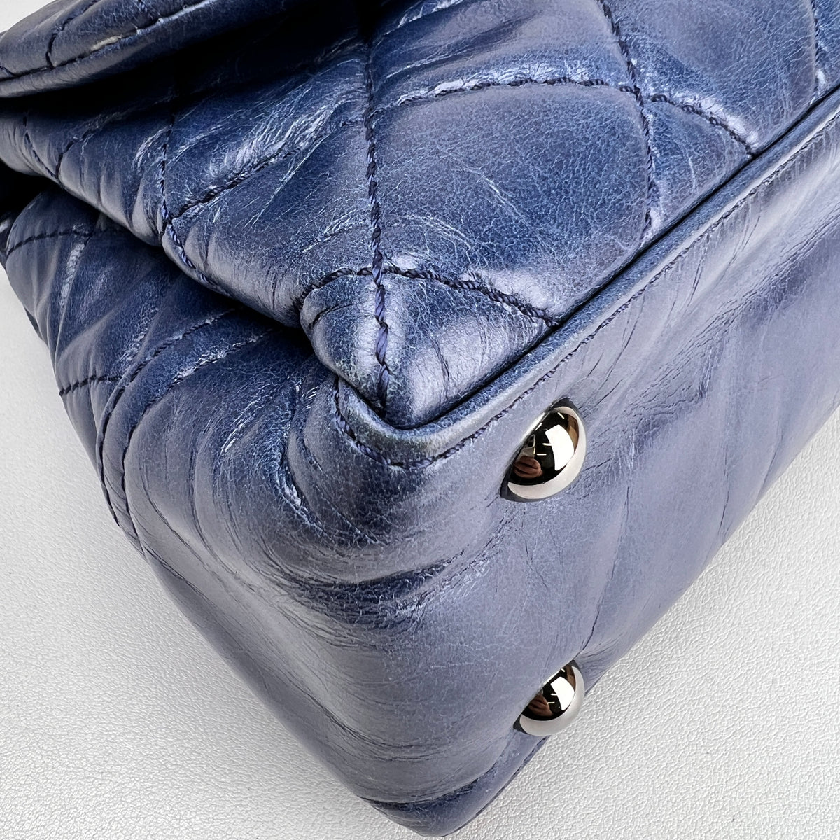 Chanel Navy Shoulder Bags A-16968