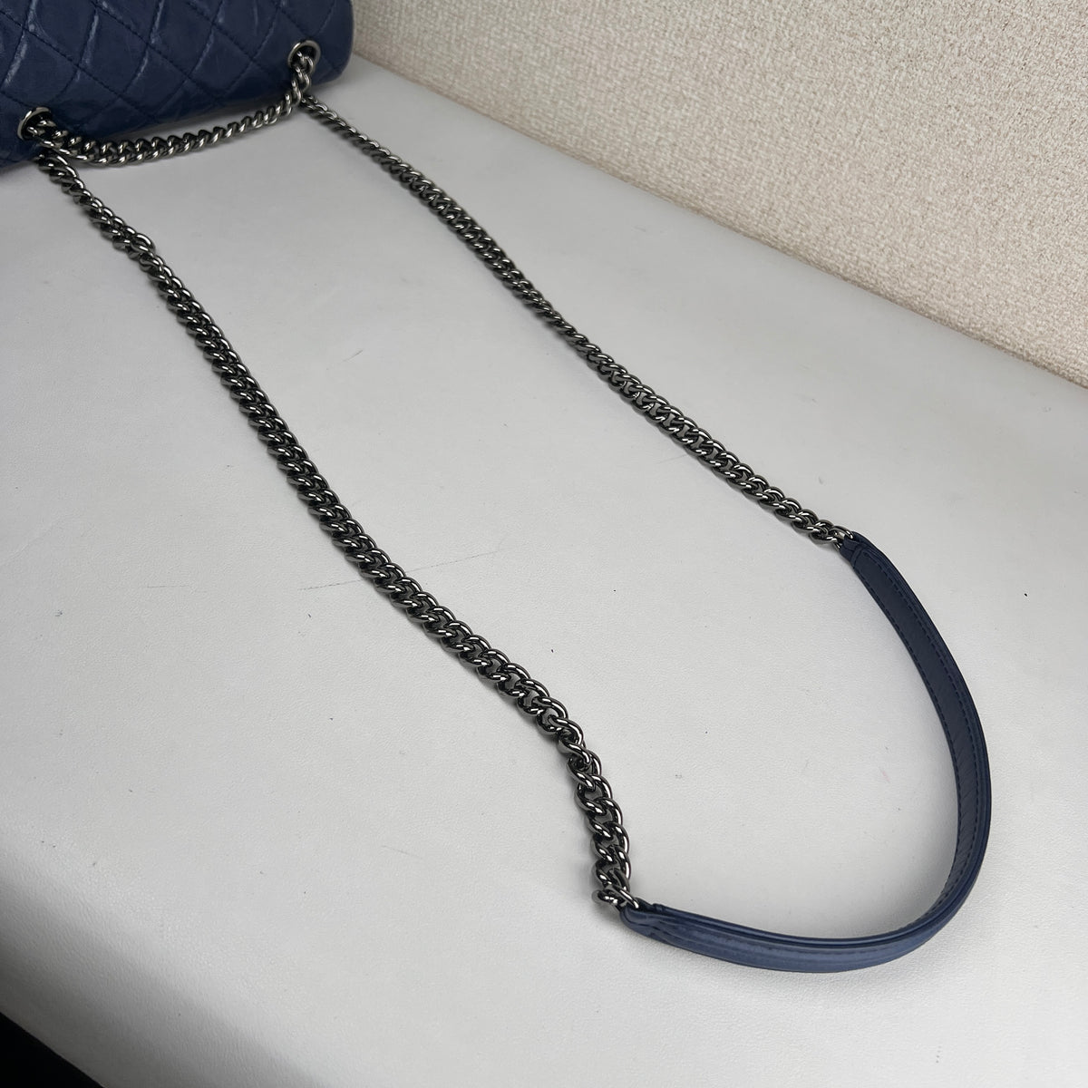 Chanel Navy Shoulder Bags A-16968
