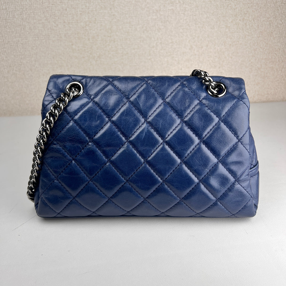 Chanel Navy Shoulder Bags A-16968