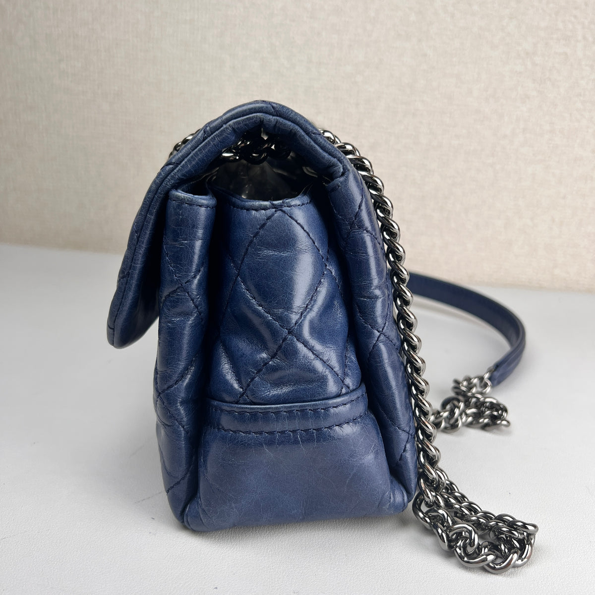 Chanel Navy Shoulder Bags A-16968