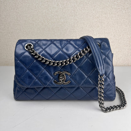 Chanel Navy Shoulder Bags A-16968
