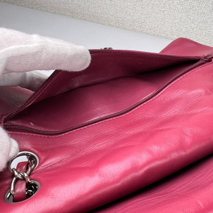 Chanel Pink Shoulder Bags A-16970
