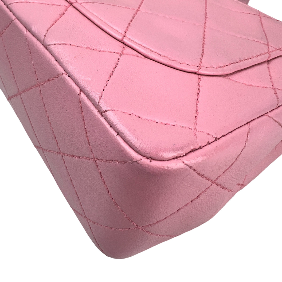 Chanel Pink Shoulder Bags A-16971