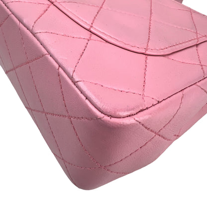 Chanel Pink Shoulder Bags A-16971