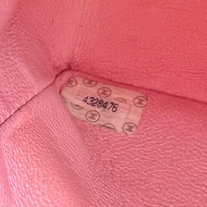 Chanel Pink Shoulder Bags A-16971