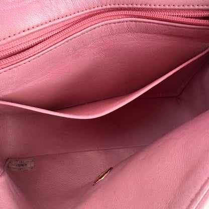 Chanel Pink Shoulder Bags A-16971