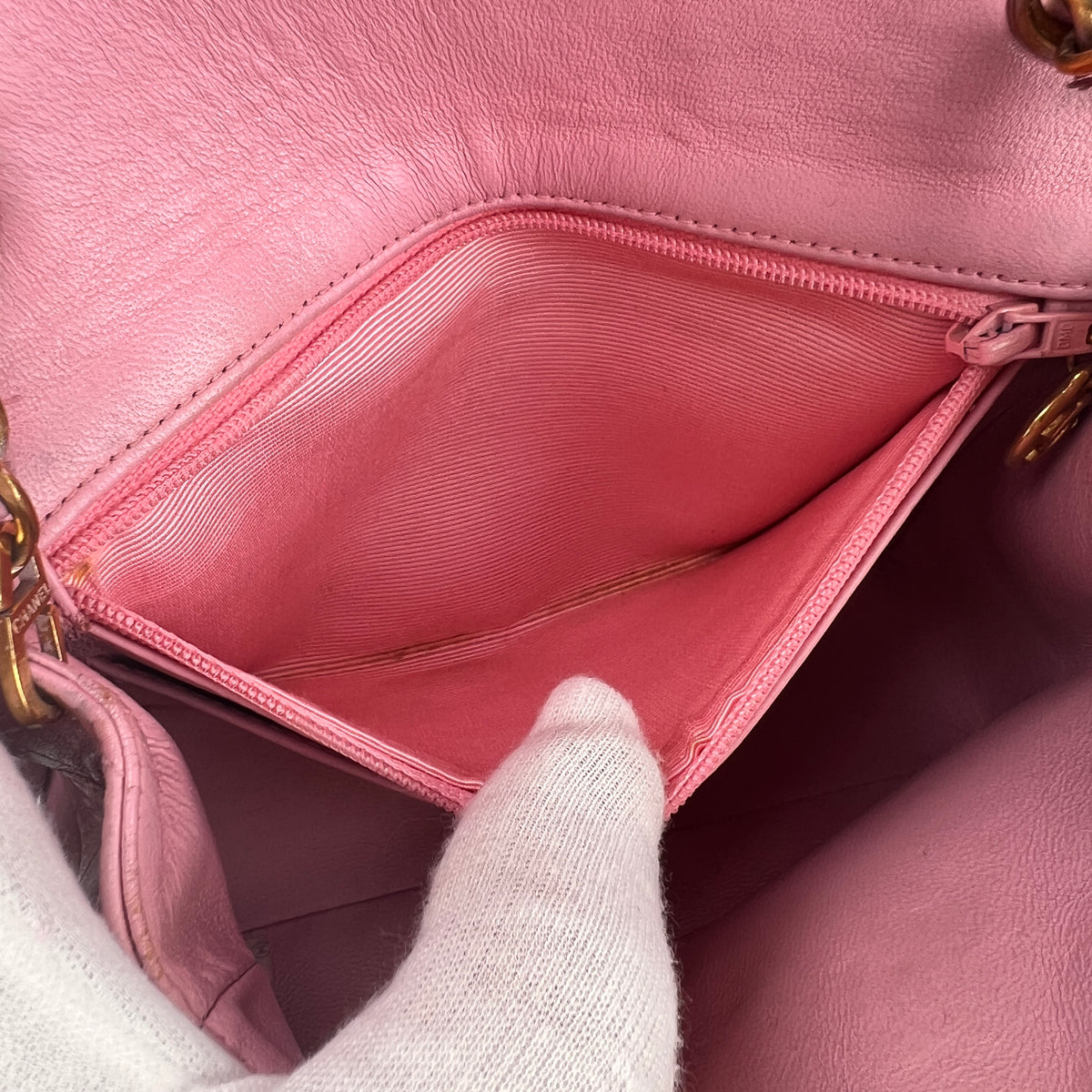 Chanel Pink Shoulder Bags A-16971