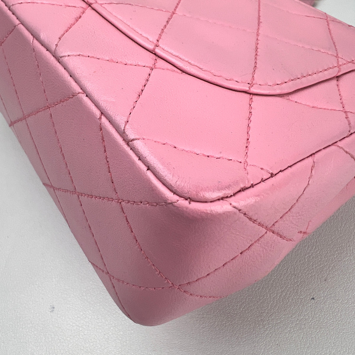Chanel Pink Shoulder Bags A-16971
