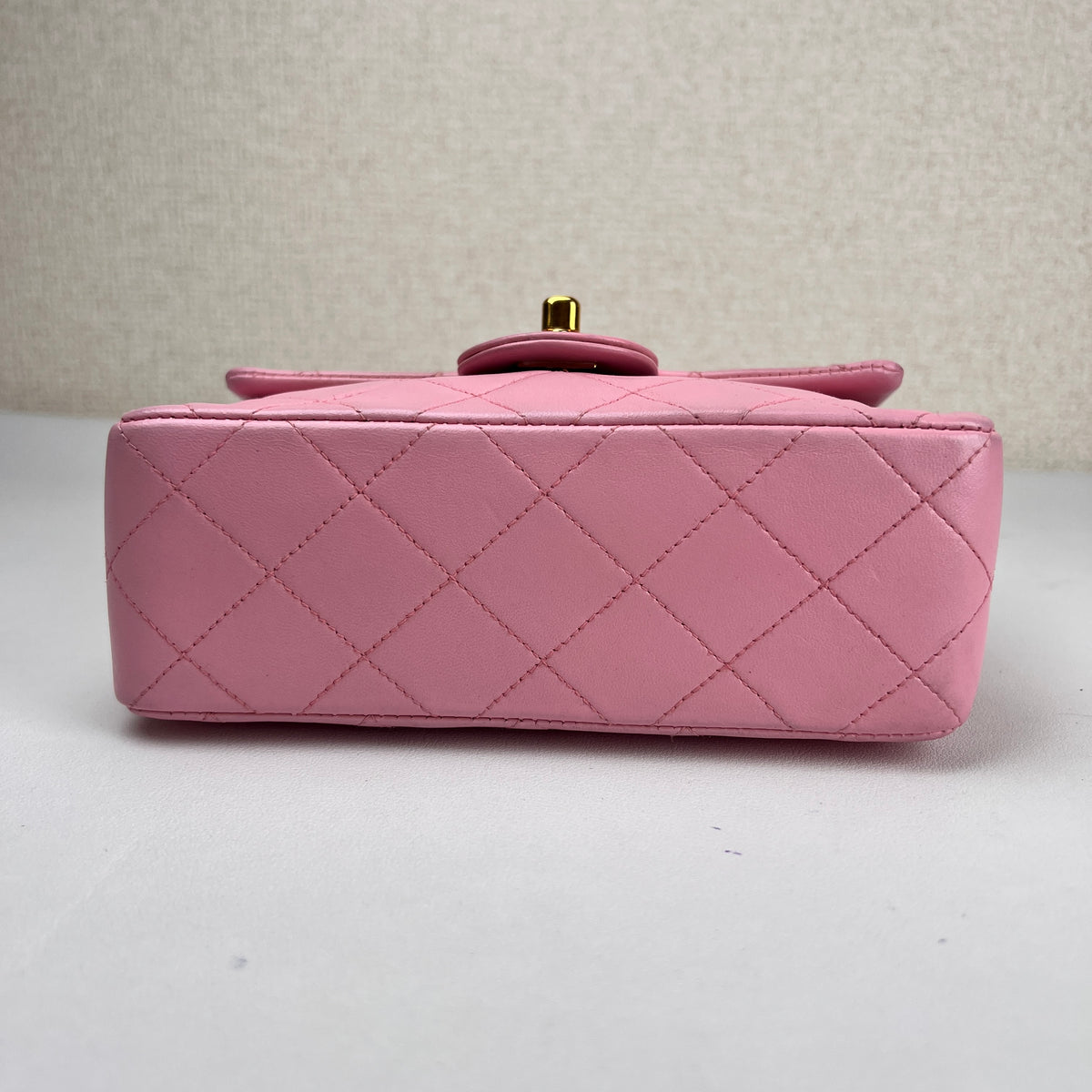 Chanel Pink Shoulder Bags A-16971